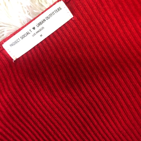 Urban Outfitters Crop Top - Picture 2 of 2